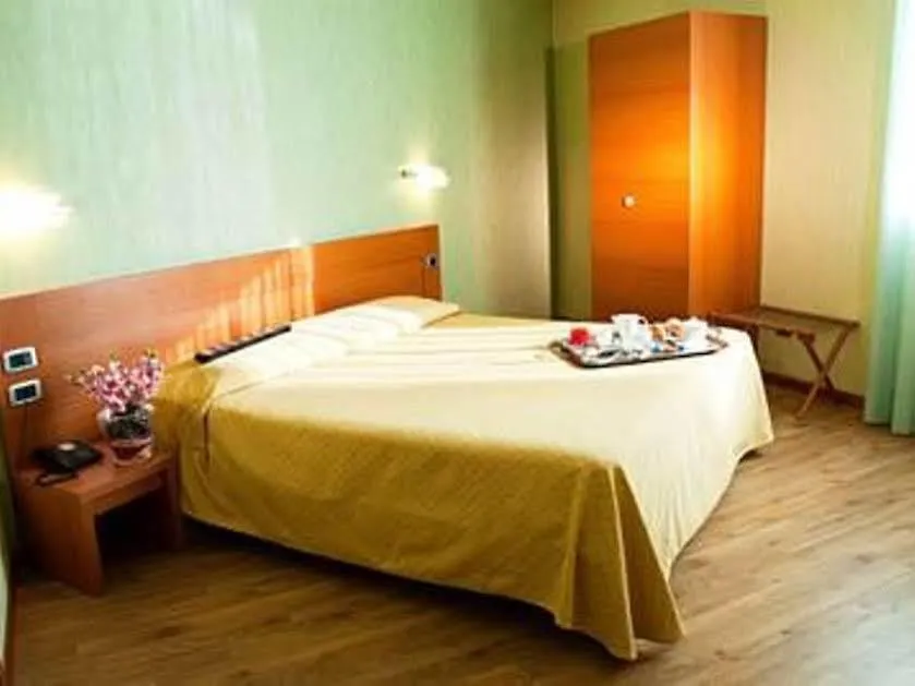 Hotel Trieste Mestre 3*,  Italien