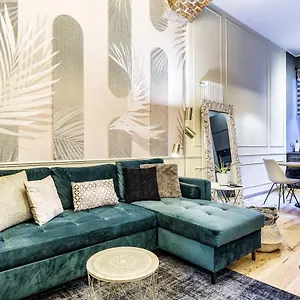 https://bligny-studio-4pax-wifi-bocconi-district.it-lombardy.com